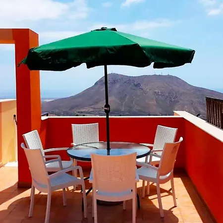 In Mirador Atlántico Complex Chayofa